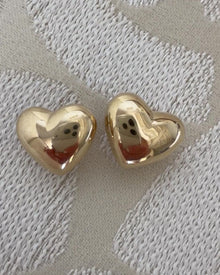 Gold Heart Stud Earrings | VIVIE