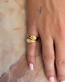 Heart Signet Pinky Ring | 0.26CT Diamond | VIVIE