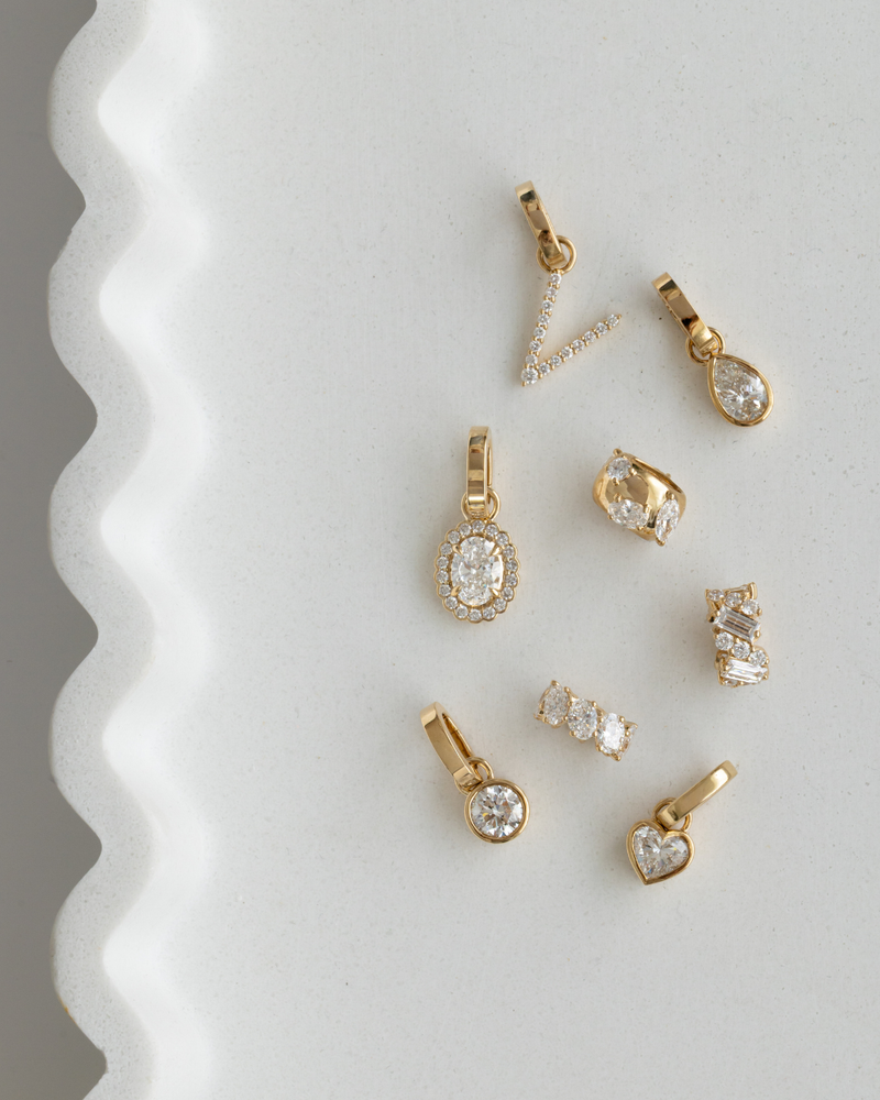 Diamond Initial Pendant | 0.15–0.40CT | VIVIE